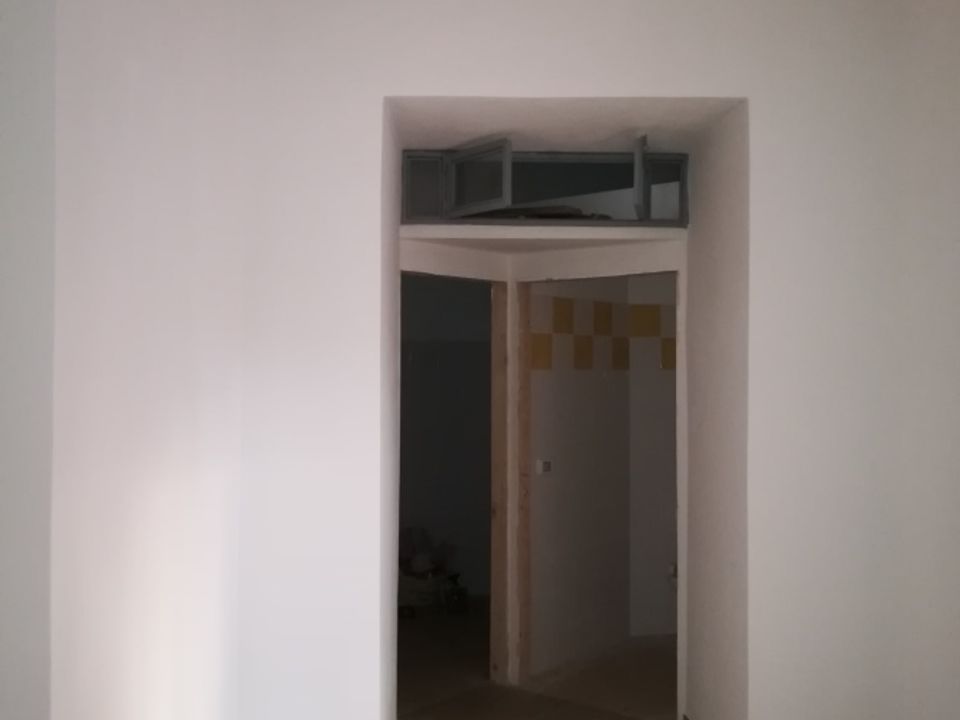L'establiment comercial a Terni, Terni - foto 1
