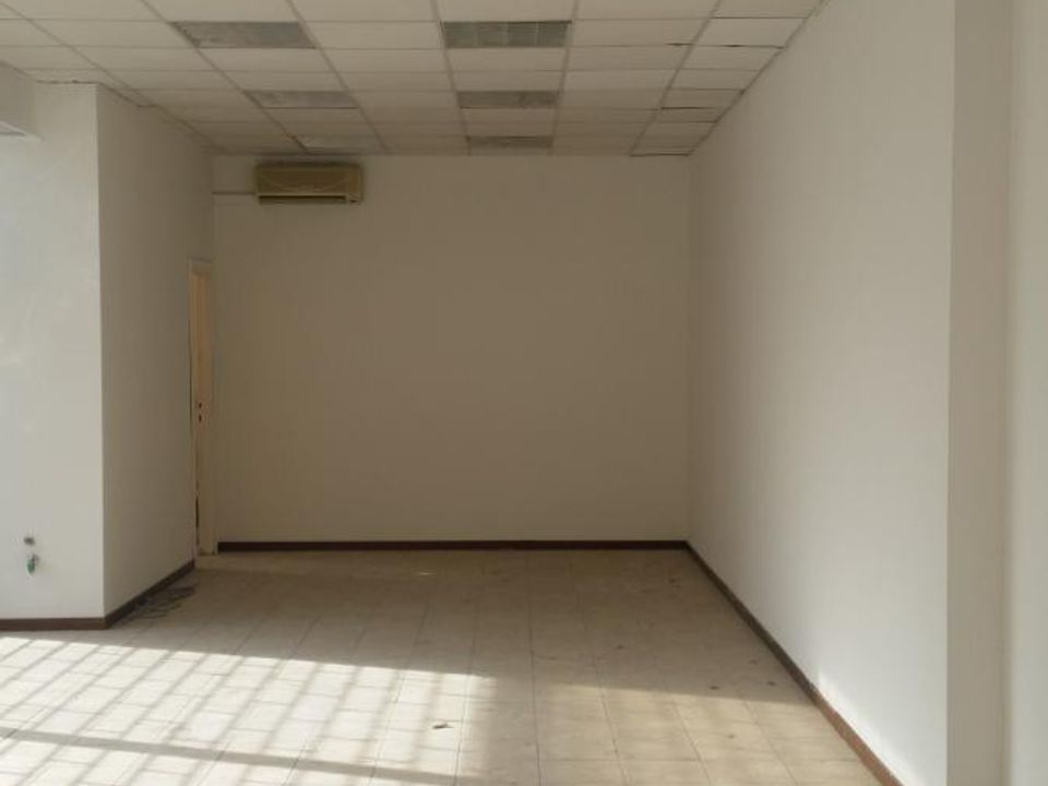 Erhvervsejendom i Terni, Terni - foto 2