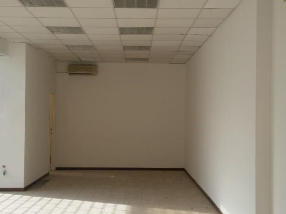 Erhvervsejendom i Terni, Terni - foto 3