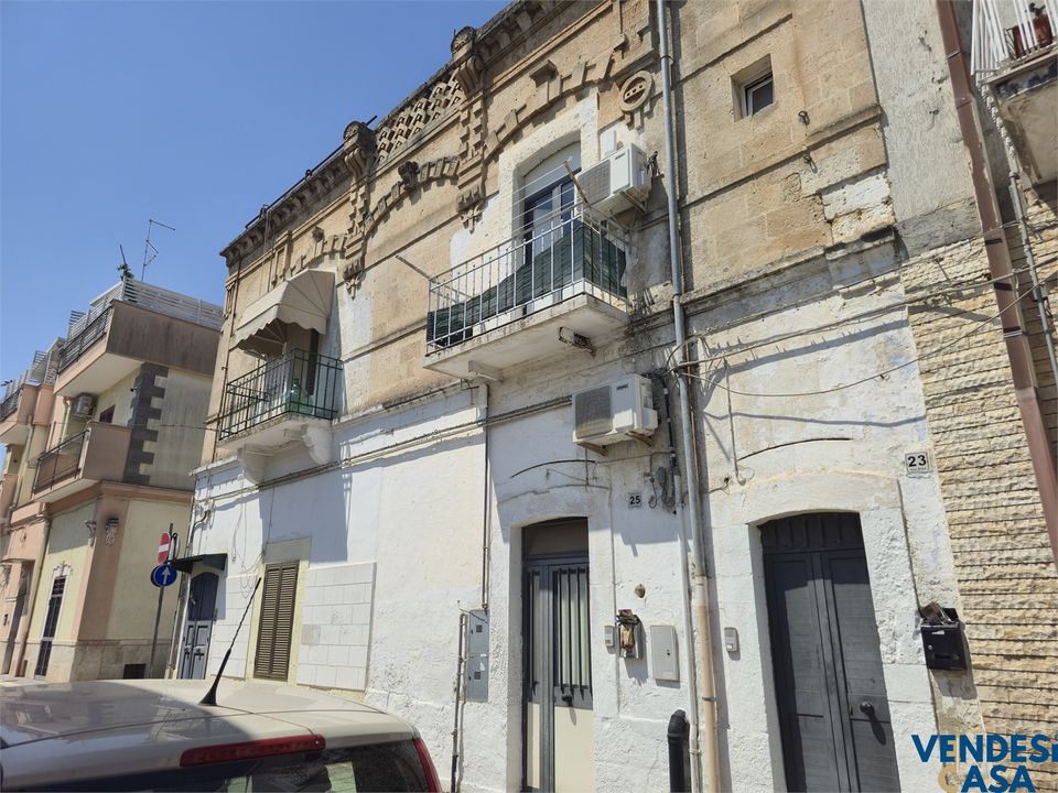 Villa a Adelfia, Bari - foto 1