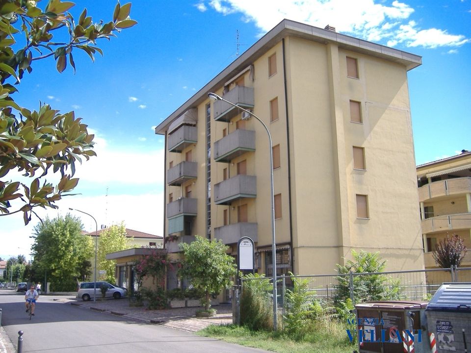 Erhvervsejendom i Carpi, Modena - foto 1