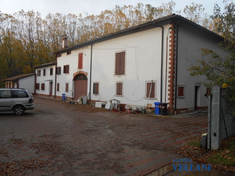Landejendom i Carpi, Modena - foto 1