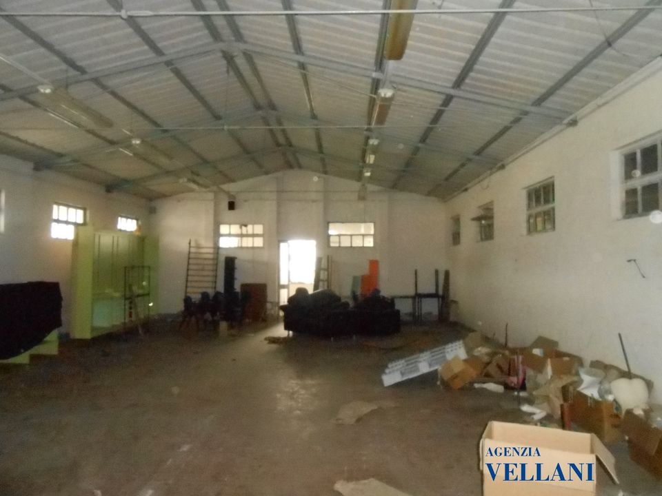 L'establiment comercial a Carpi, Modena - foto 1