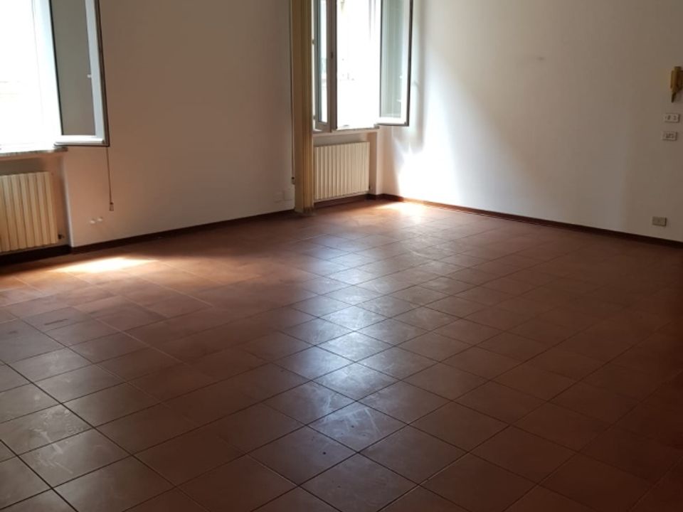 Erhvervsejendom i Carpi, Modena - foto 1