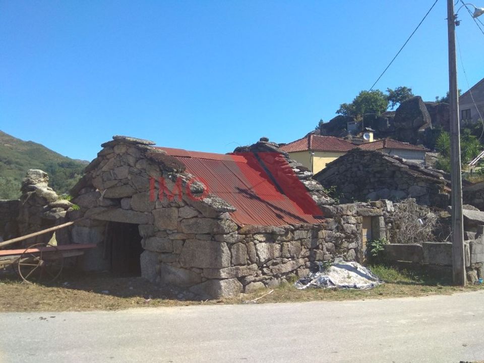 Ruinere i Arcos de Valdevez, Viana do Castelo - foto 4