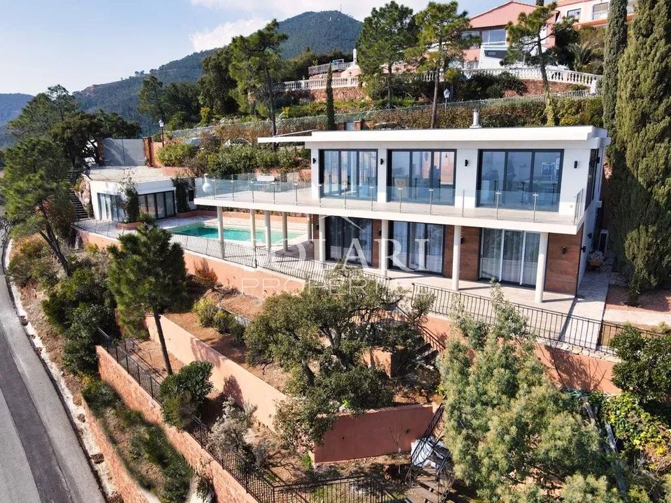 Villa i Theoule-sur-Mer, Alpes-Maritimes - foto 4
