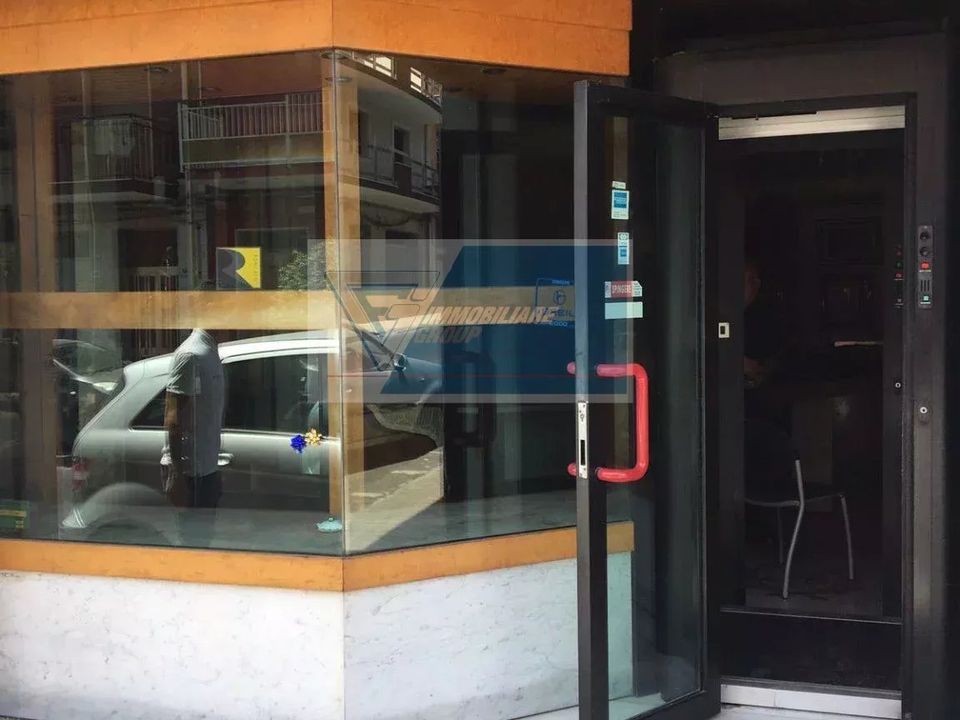 Erhvervsejendom i Solarino, Siracusa - foto 1
