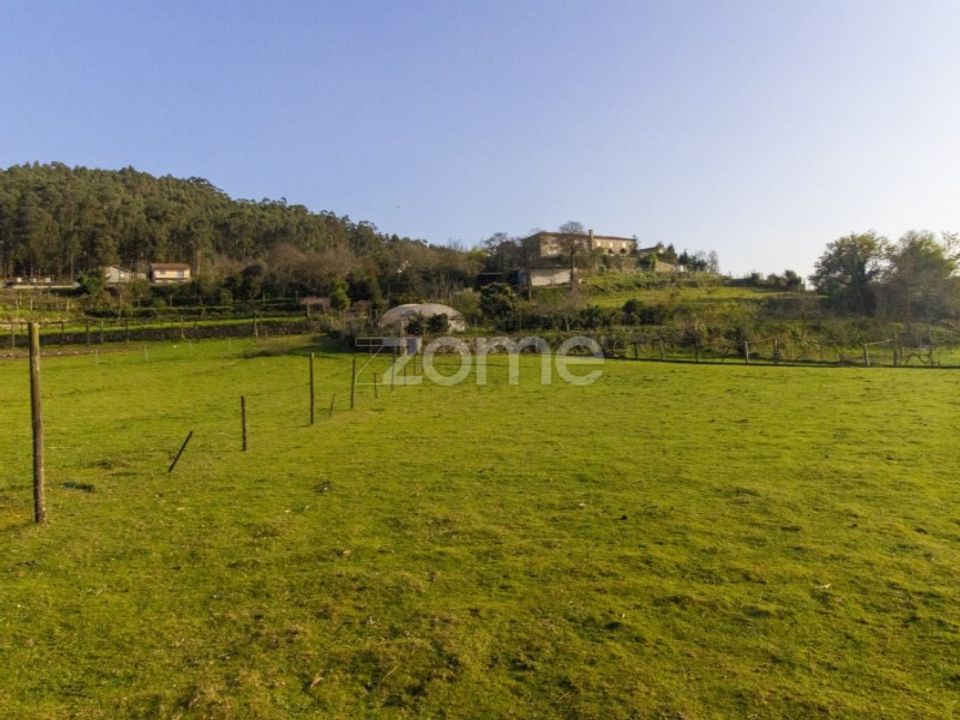 Helårsgrund i Vila Nova de Famalicao, Braga - foto 1