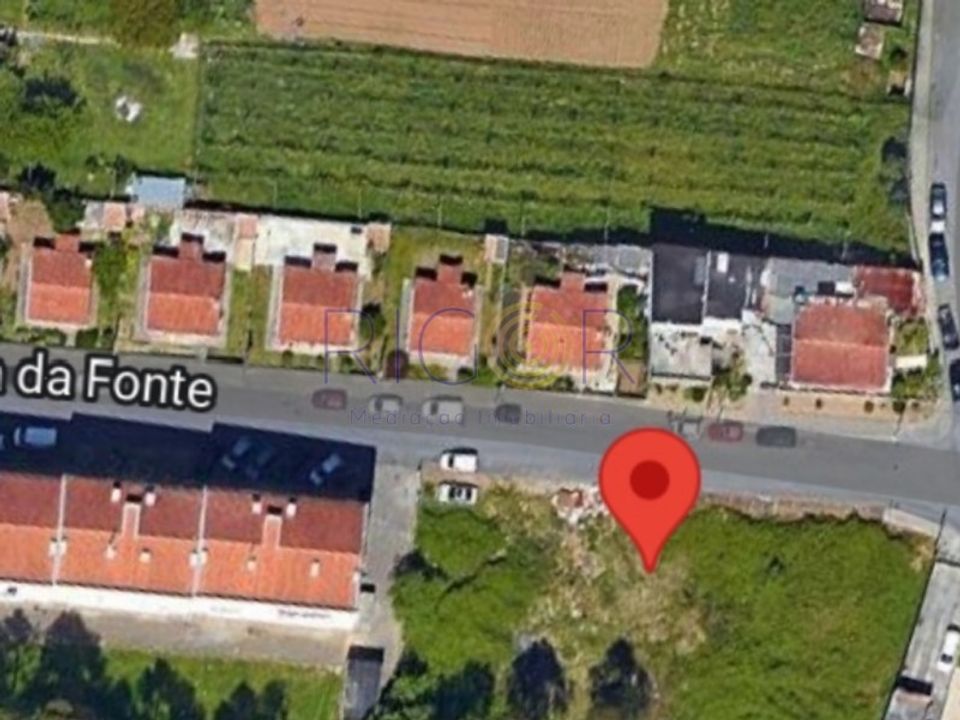 Helårsgrund i Valongo, Porto - foto 1
