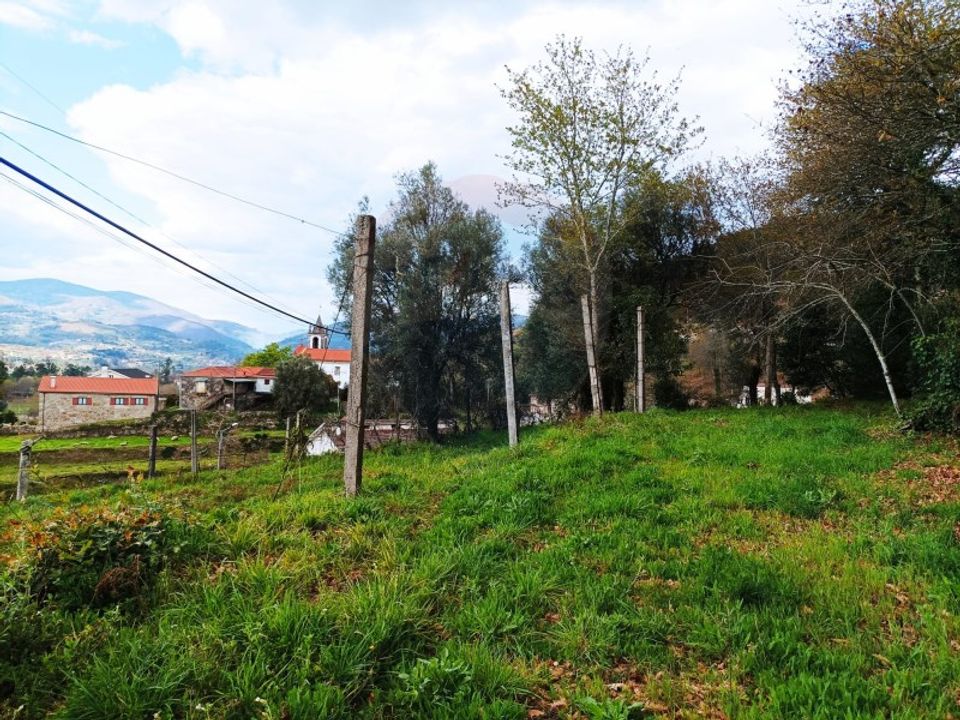 Helårsgrund i Amares, Braga - foto 1