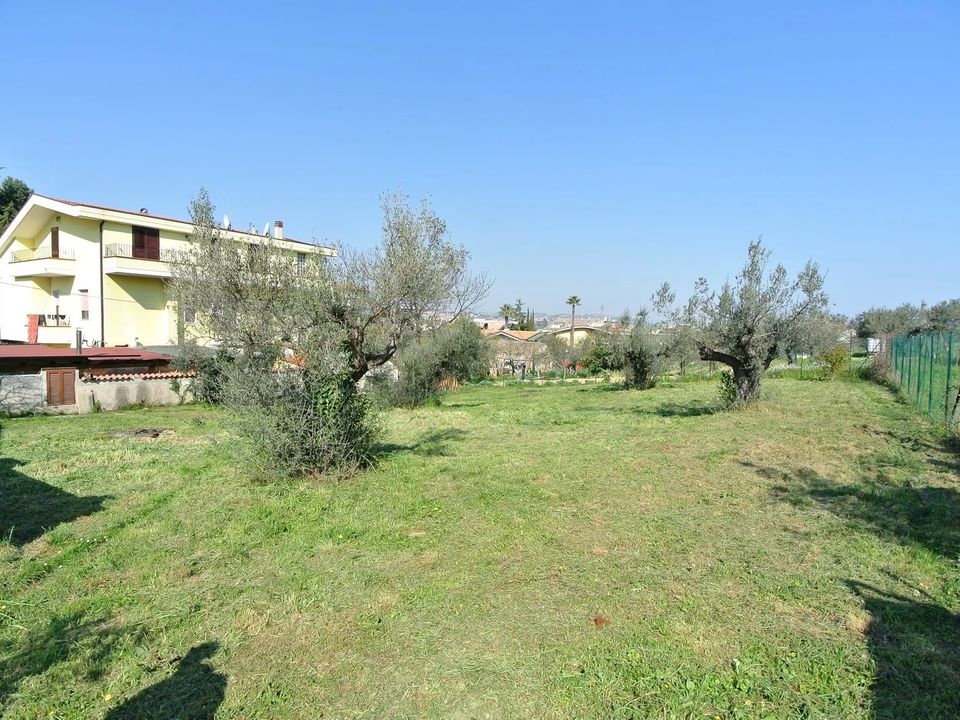 Helårsgrund i Montesilvano Marina, Pescara - foto 1