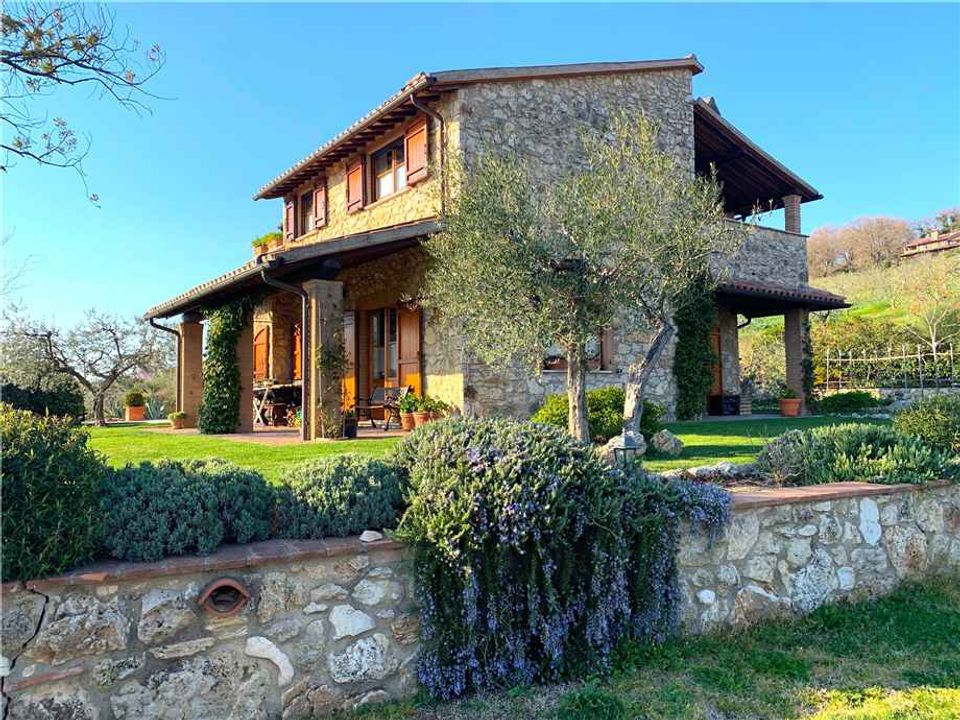 Masia a Gualdo Cattaneo, Perugia - foto 3