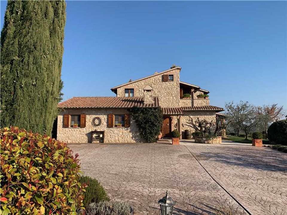 Landhuis in Todi, Perugia - foto 2