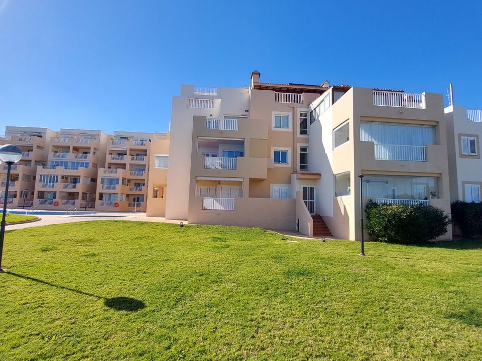 Lejlighed i Santa Eulalia Del Rio, Ibiza - foto 1