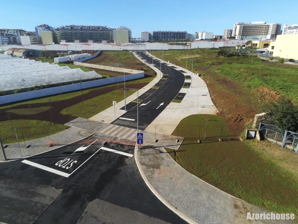 Helårsgrund i Ponta Delgada, Sao Miguel - foto 1