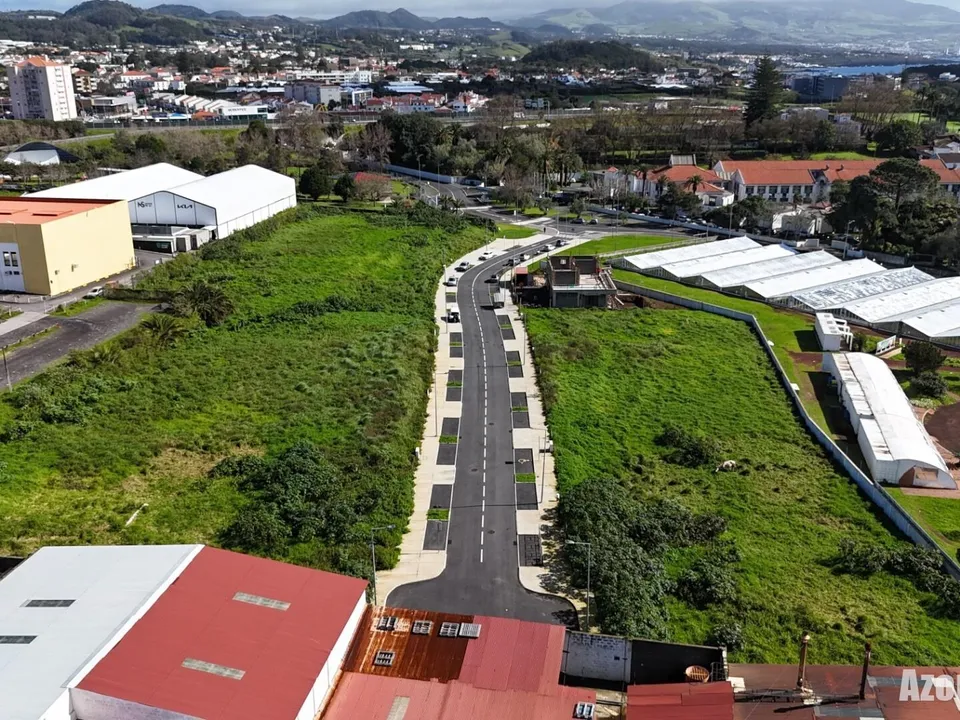 Helårsgrund i Ponta Delgada, Sao Miguel - foto 1