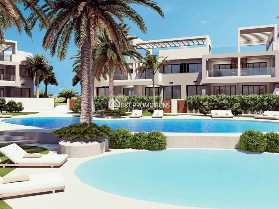 Lejlighed i Torrevieja, Alicante - foto 1