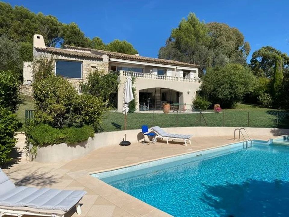 Villa i Mougins, Alpes-Maritimes - foto 1