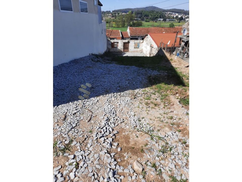 Helårsgrund i Guimaraes, Braga - foto 1