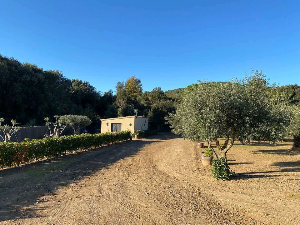 Helårsgrund i Mont-Ras, Gerona - foto 4