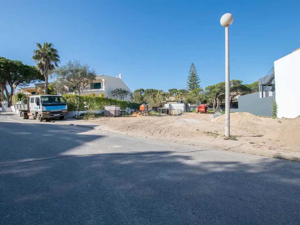 Helårsgrund i Almancil, Faro - foto 2