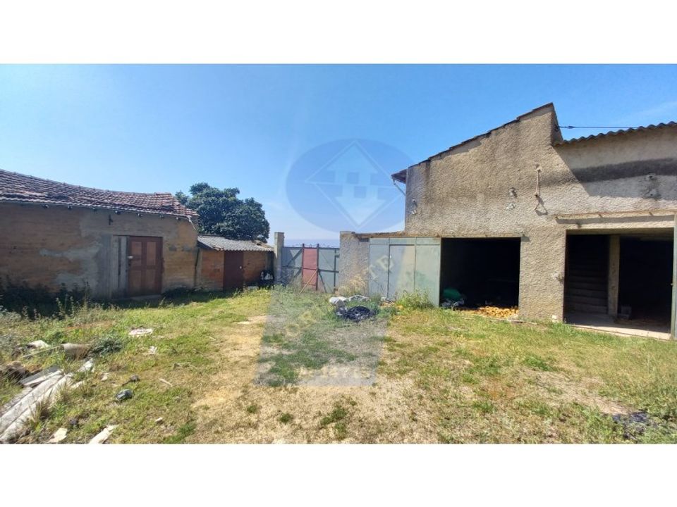 Erhvervsejendom i Sangalhos, Aveiro - foto 1