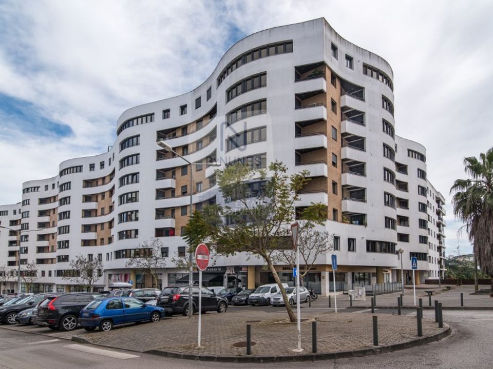 Lejlighed i Loures, Lisbon - foto 1