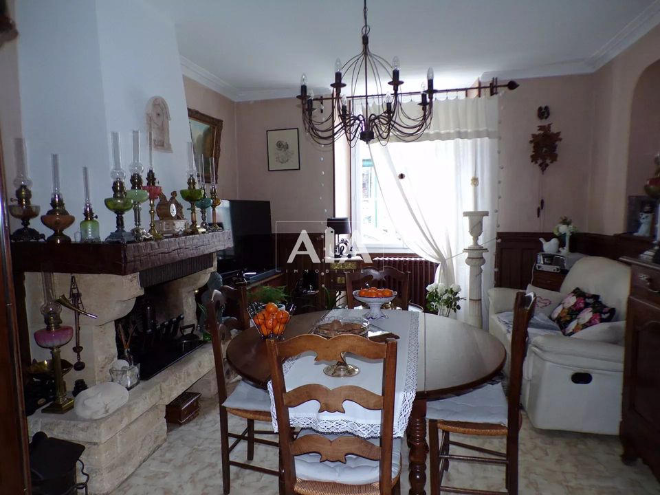 Villa i Ruffec, Charente - foto 1