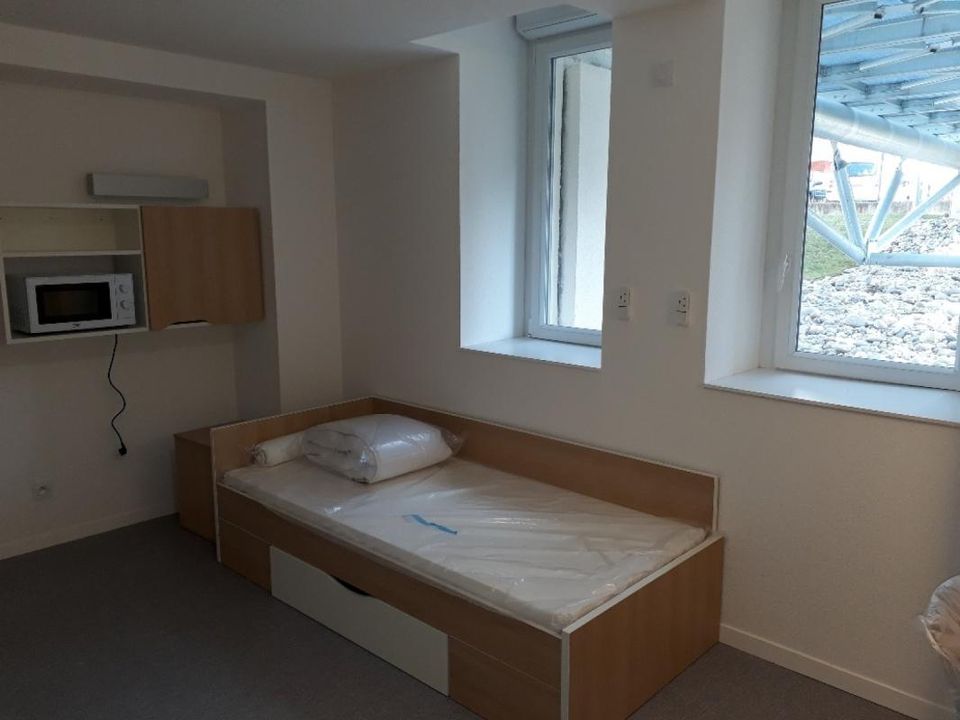 Apartment in Oyonnax, Ain - photo 2