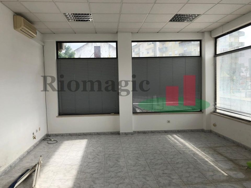 Erhvervsejendom i Rio Maior, Santarem - foto 2