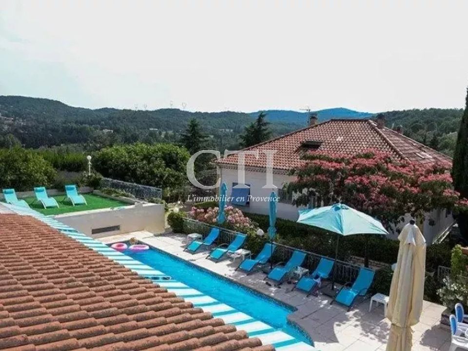 Villa i Saint-Martin-d'Ardeche, Ardeche - foto 1