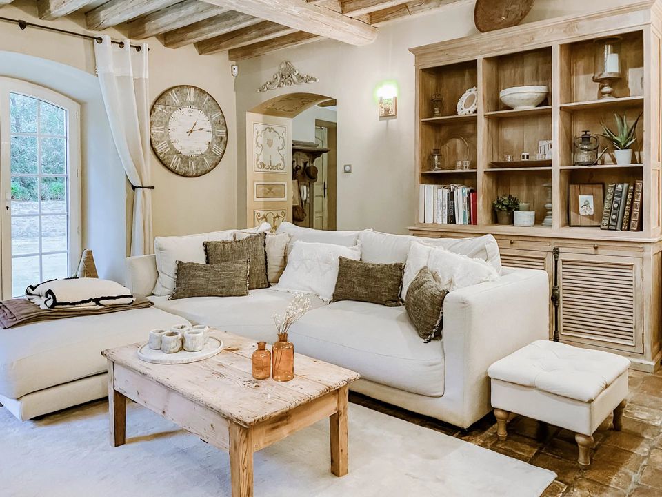 Villa in L'Isle-sur-la-Sorgue, Vaucluse - photo 4