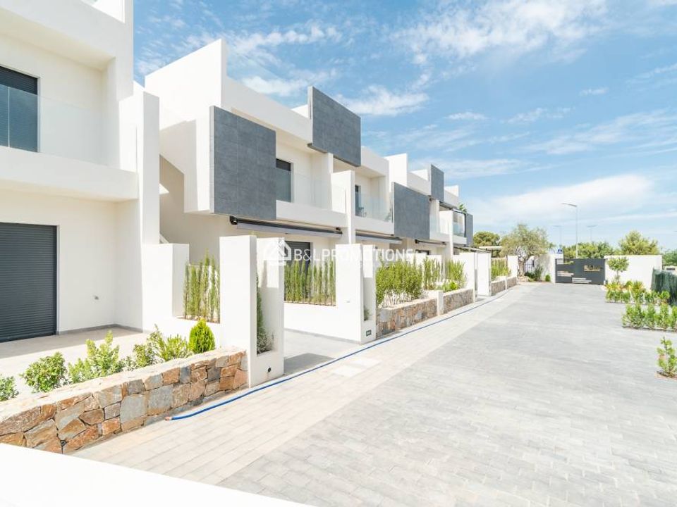 Lejlighed i Torrevieja, Alicante - foto 1
