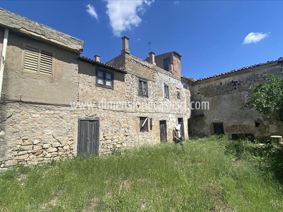 Helårsgrund i Caltanissetta, Caltanissetta - foto 2