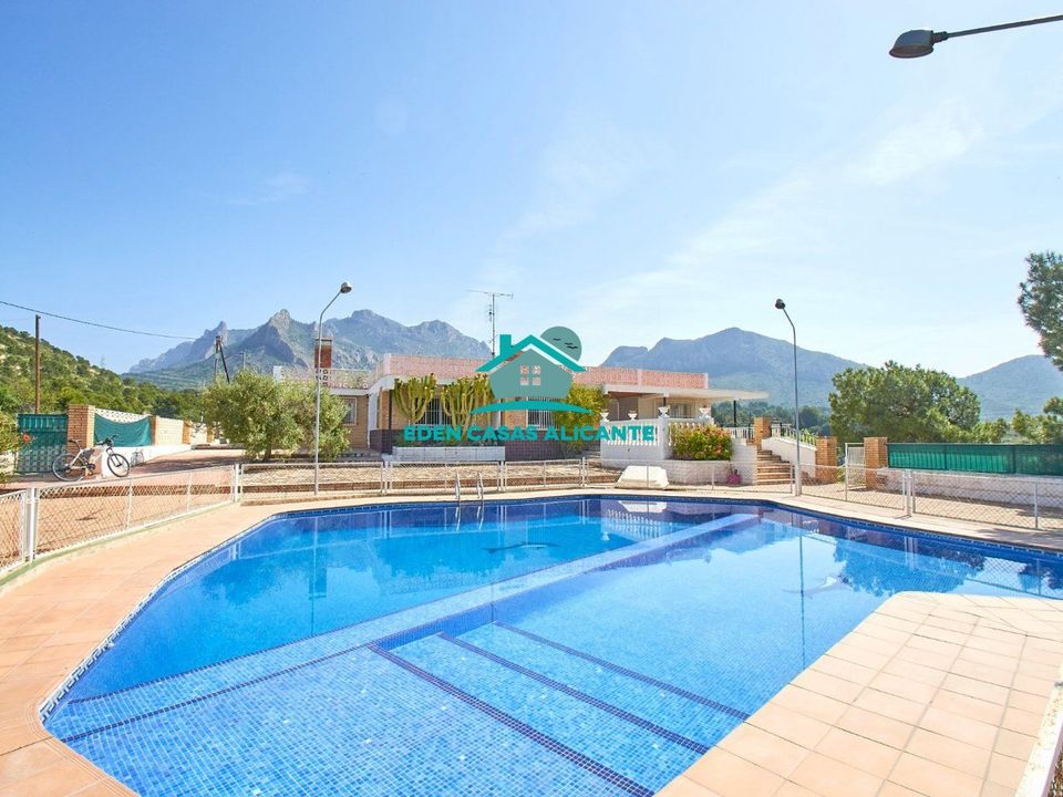 Landejendom i Busot, Alicante - foto 1