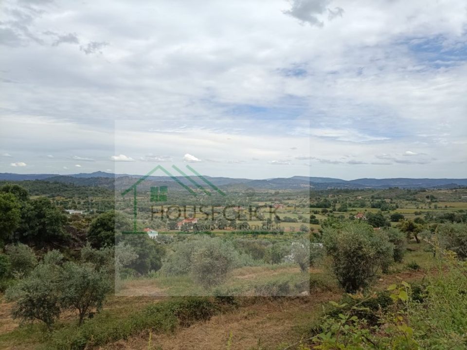 Helårsgrund i Belmonte, Castelo Branco - foto 1