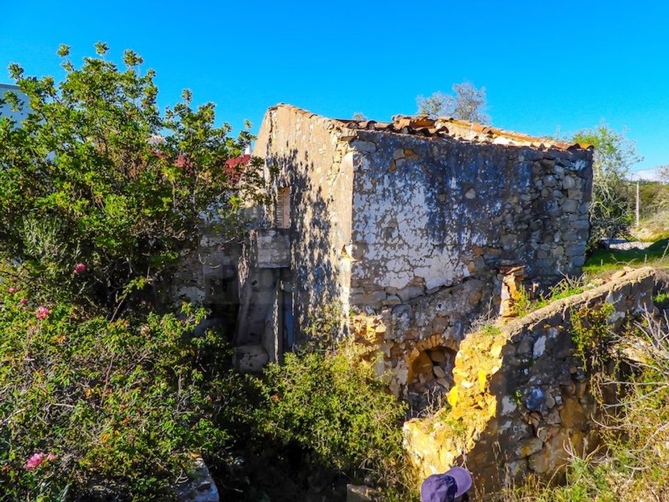 Helårsgrund i Santa Barbara de Nexe, Faro - foto 4