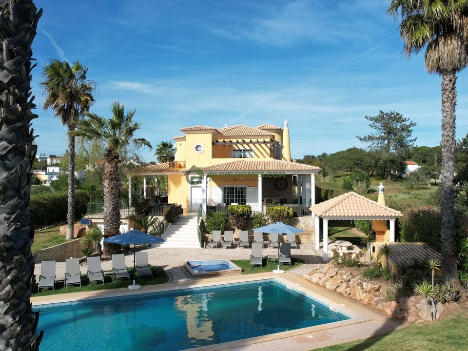 Villa i Almancil, Faro - foto 1