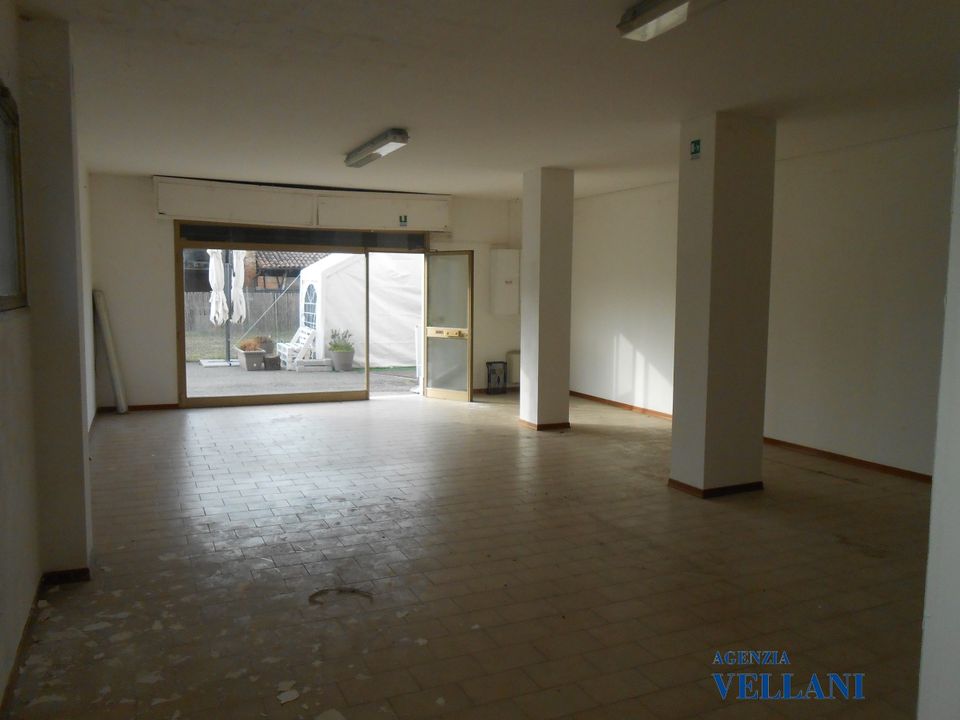 Erhvervsejendom i Carpi, Modena - foto 5