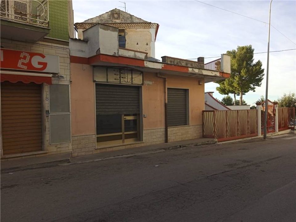 Erhvervsejendom i San Nicandro Garganico, Foggia - foto 2