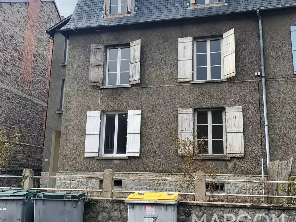 Lejlighed i Auzances, Creuse - foto 1