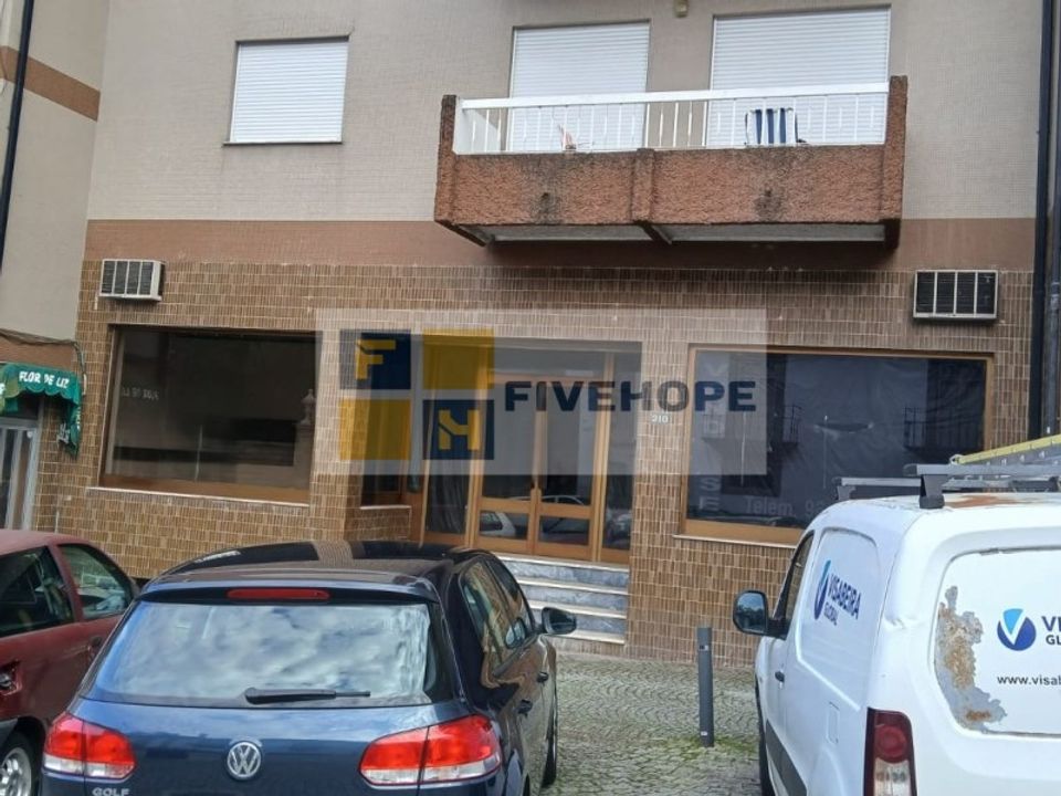 Erhvervsejendom i Tondela, Viseu - foto 1