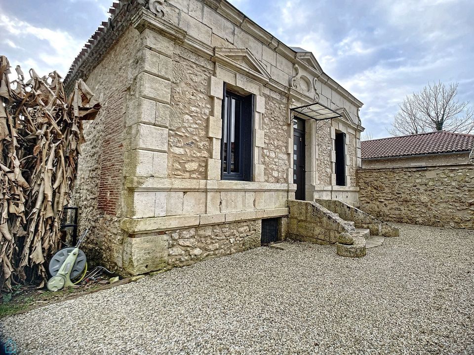 Villa em Chancelade, Dordogne - foto 1