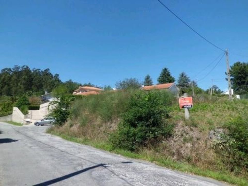 Helårsgrund i Arcos de Valdevez, Viana do Castelo - foto 1