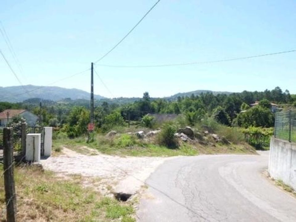 Helårsgrund i Arcos de Valdevez, Viana do Castelo - foto 2