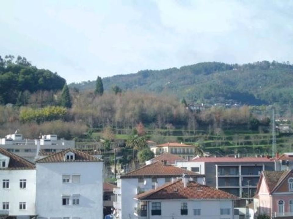 Helårsgrund i Arcos de Valdevez, Viana do Castelo - foto 2
