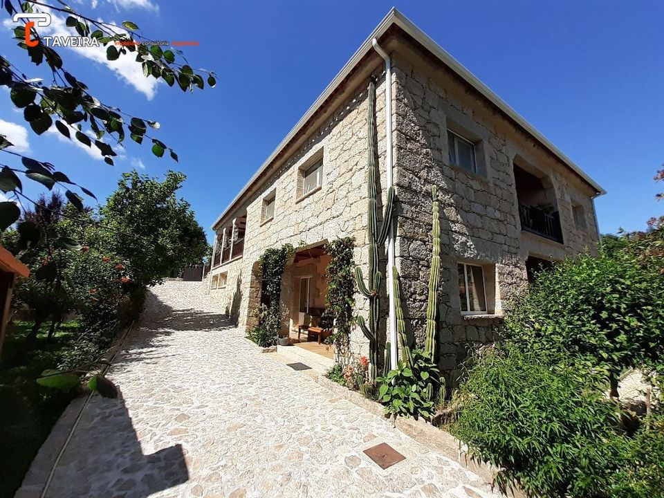 Villa i Arcos de Valdevez, Viana do Castelo - foto 1