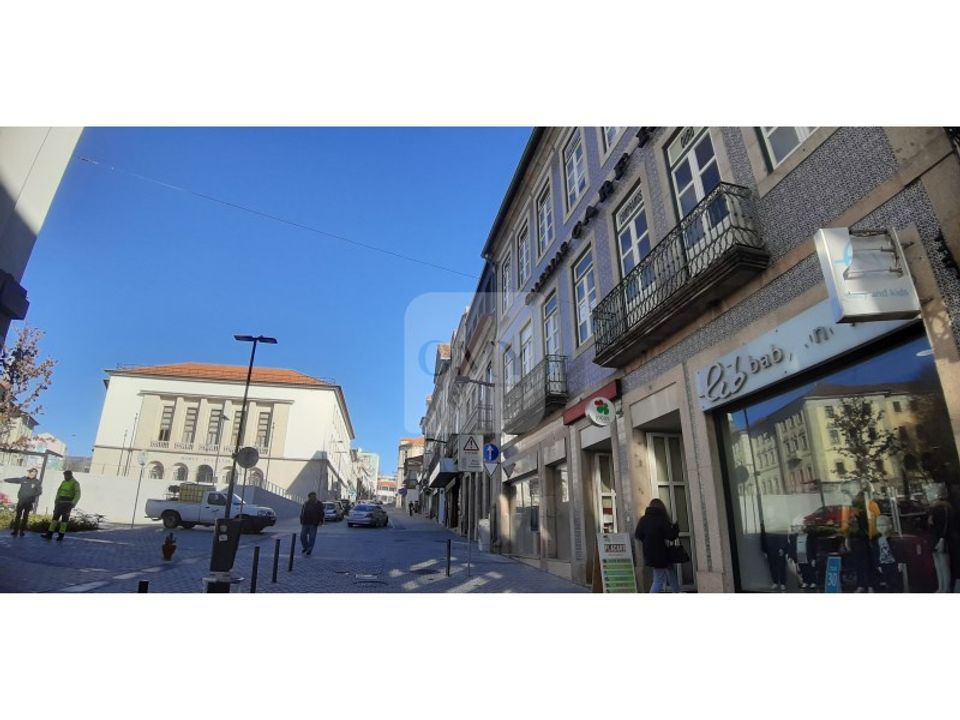 Erhvervsejendom i Vila Real, Vila Real - foto 2