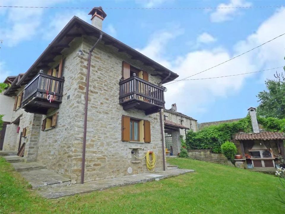 Landejendom i Prunetto, Cuneo - foto 1
