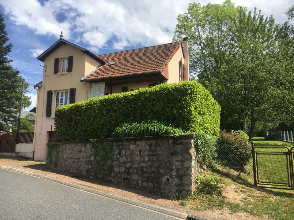 Villa i Le Mayet-de-Montagne, Allier - foto 1